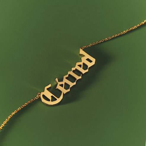 14K Gold Nameplate Necklace Cécred